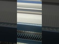 कॉरडरॉय काटने की मशीन काम कर रही है 4