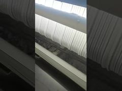 कॉरडरॉय काटने की मशीन काम कर रही है 5
